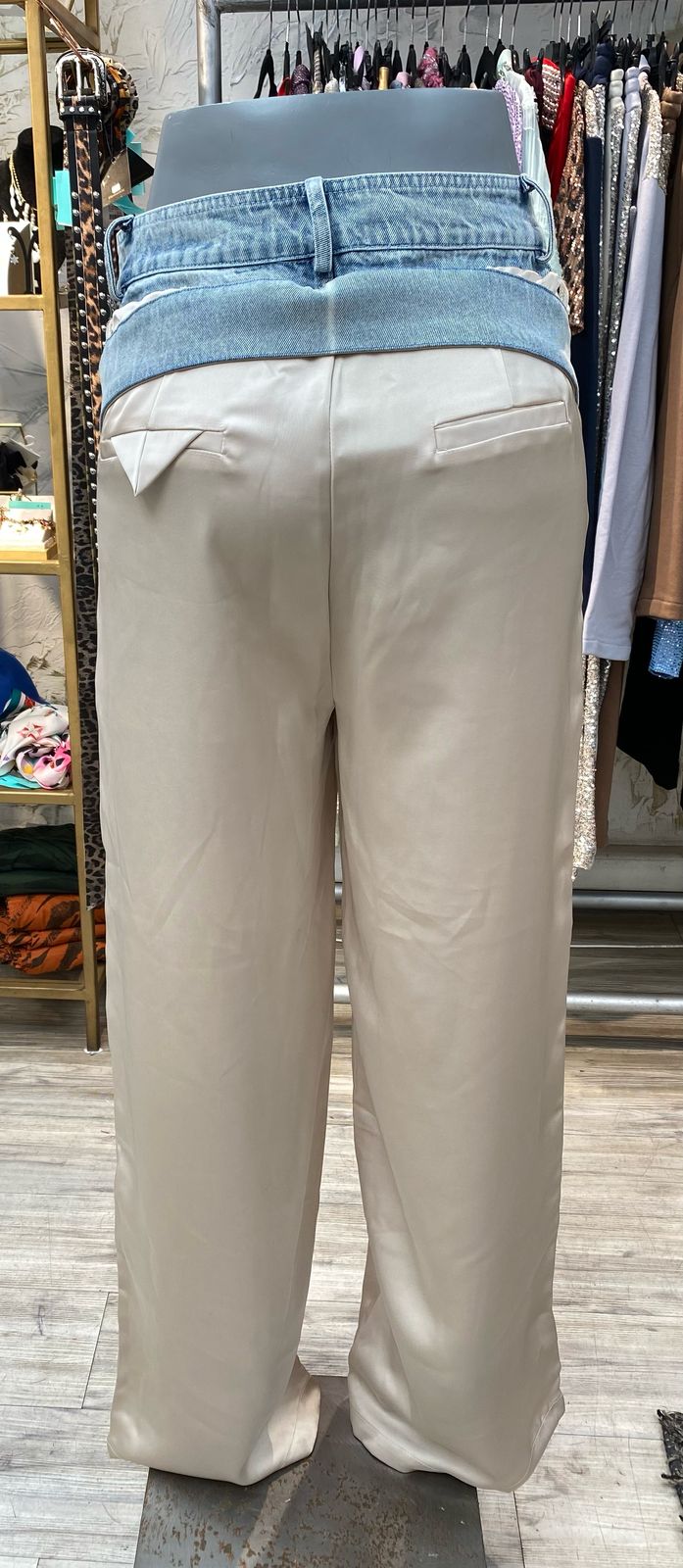 Pantalón jeans/satín sastre beige