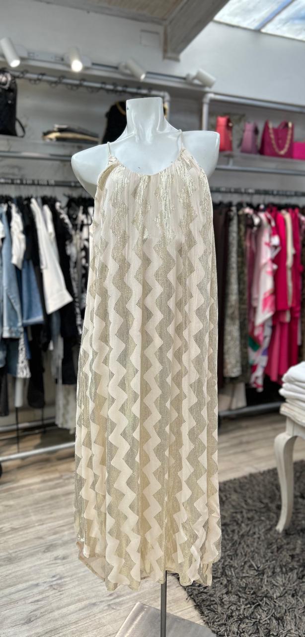 Vestido beige folia dorada