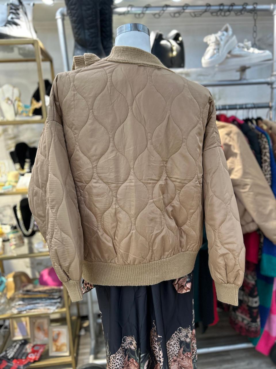 Parka vuelos beige