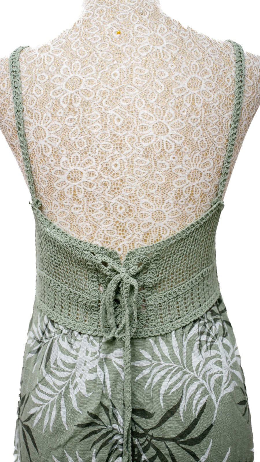 Vestido verde con crochet
