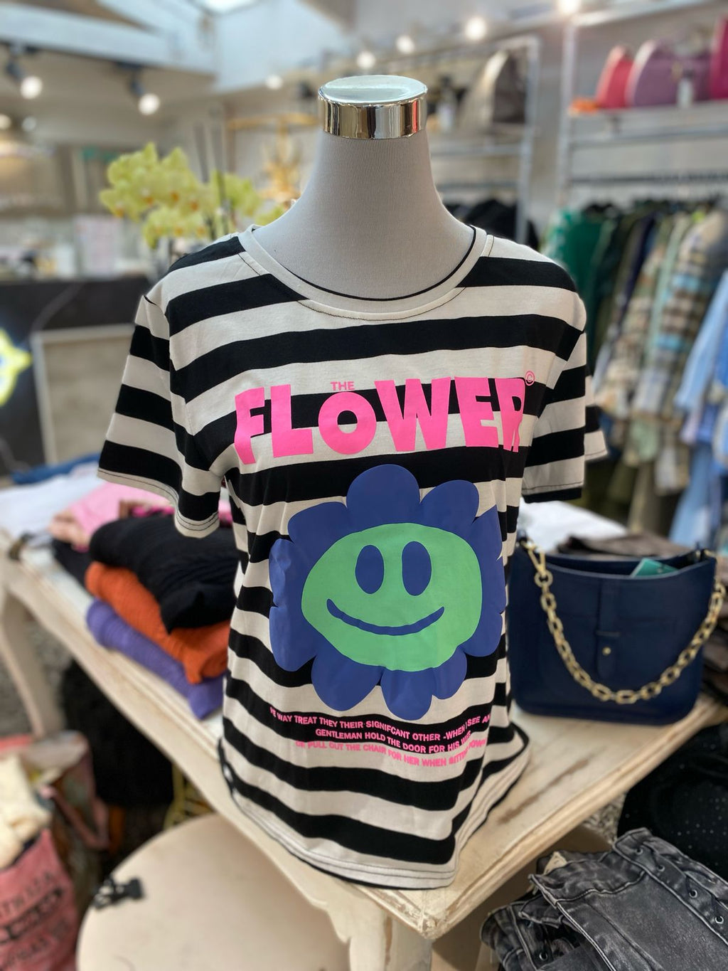 Poleras rayada con flor