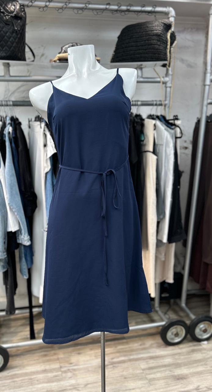 Vestido pabilo y cinturón azúl