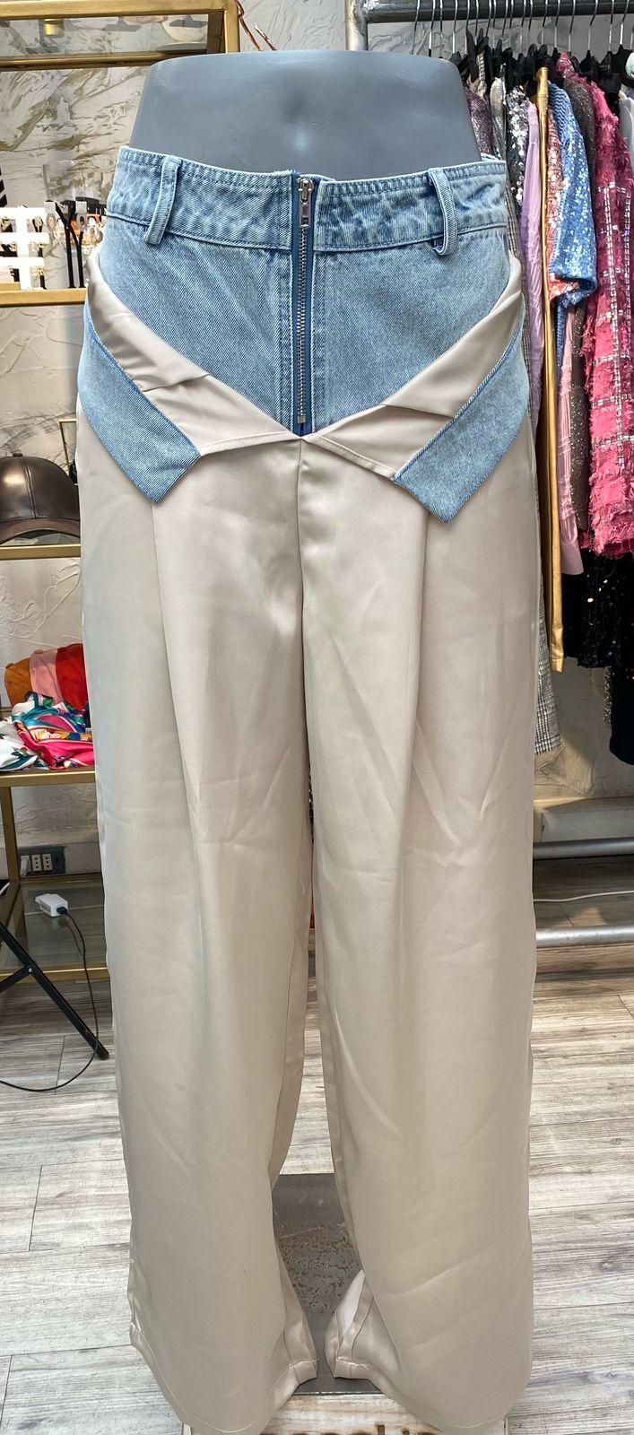 Pantalón jeans/satín sastre beige