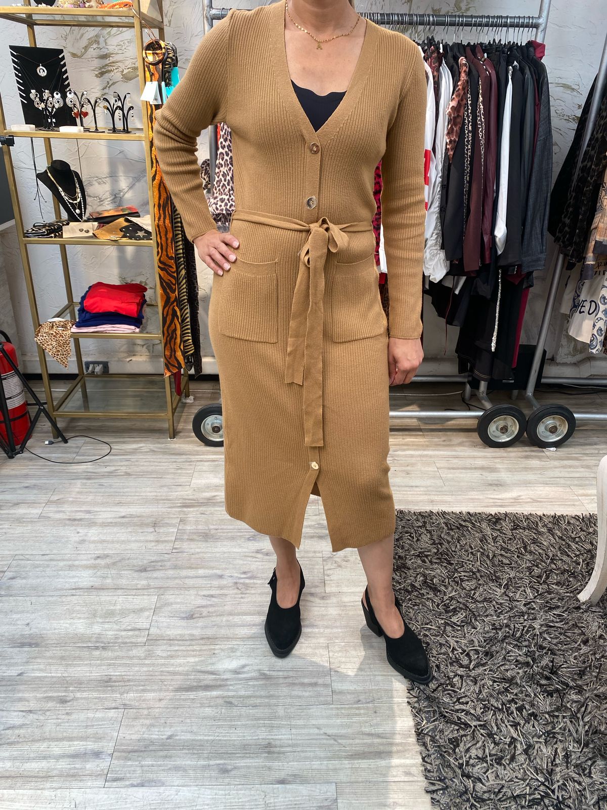 Vestido beige tejido