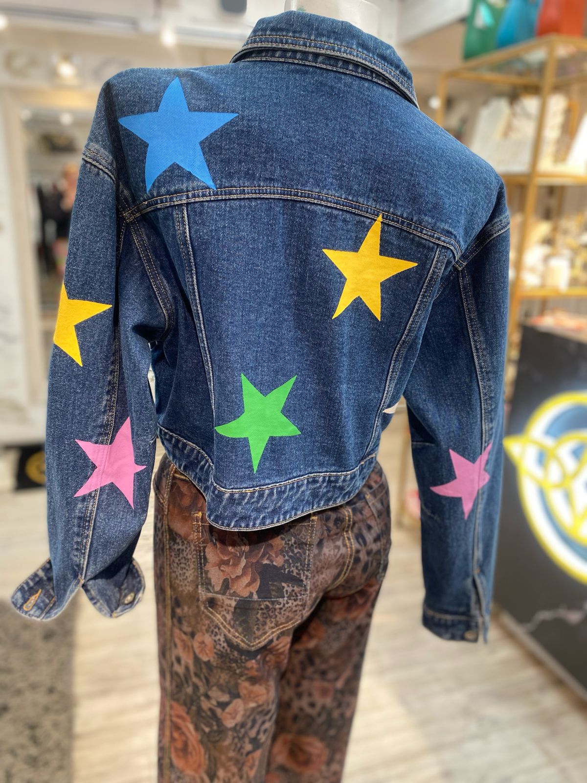 chaqueta jeans estrellas