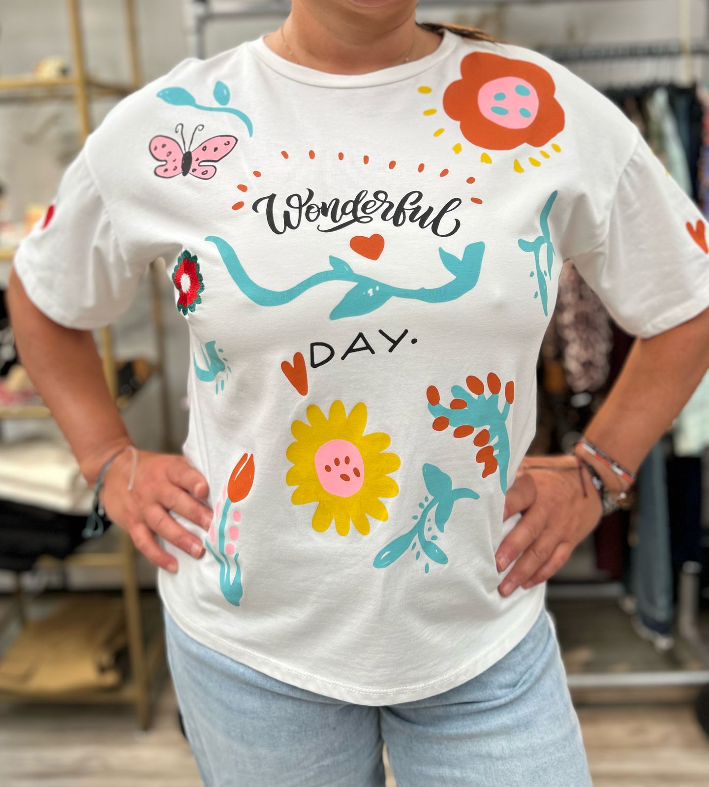 Polera blanca wonderful