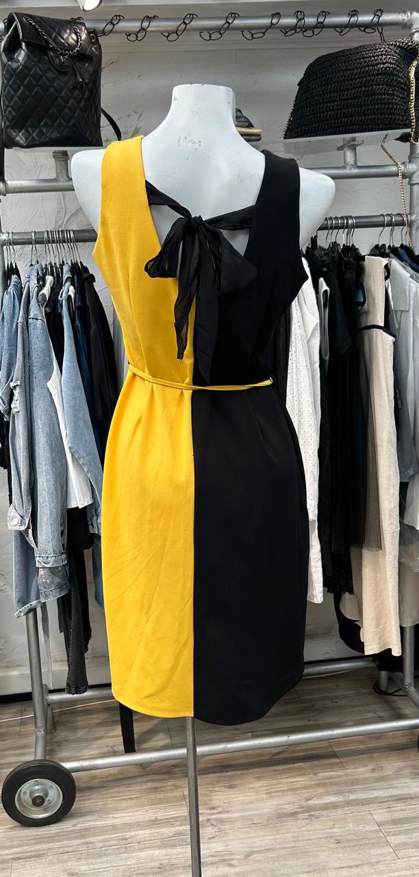 Vestido negro y amarillo
