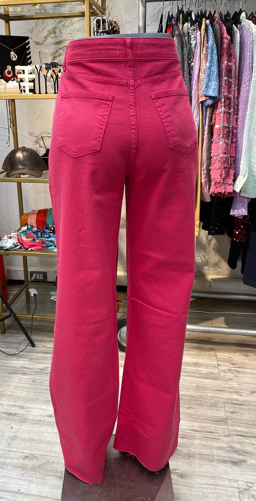Jeans recto estrella fucsia
