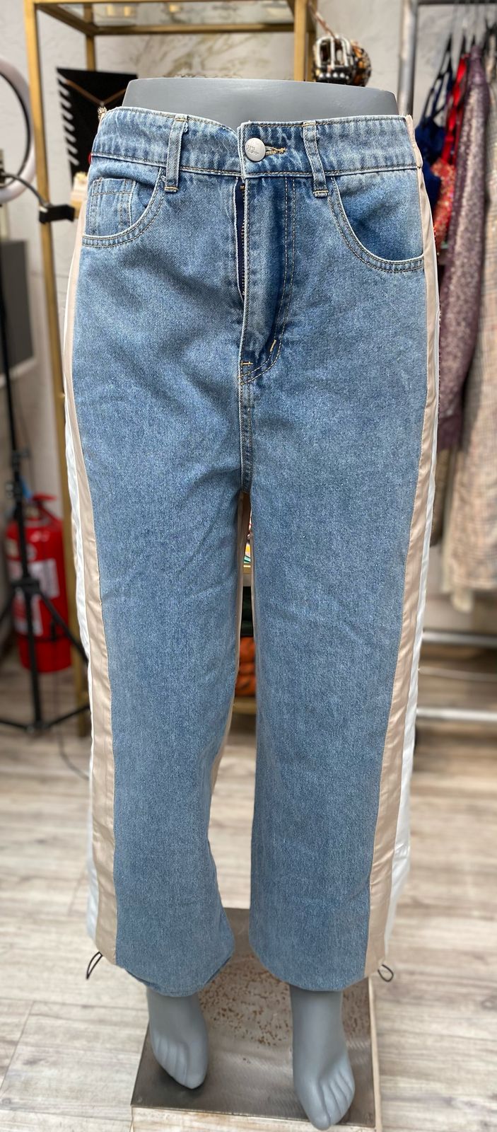 Pantalón dos telas beige
