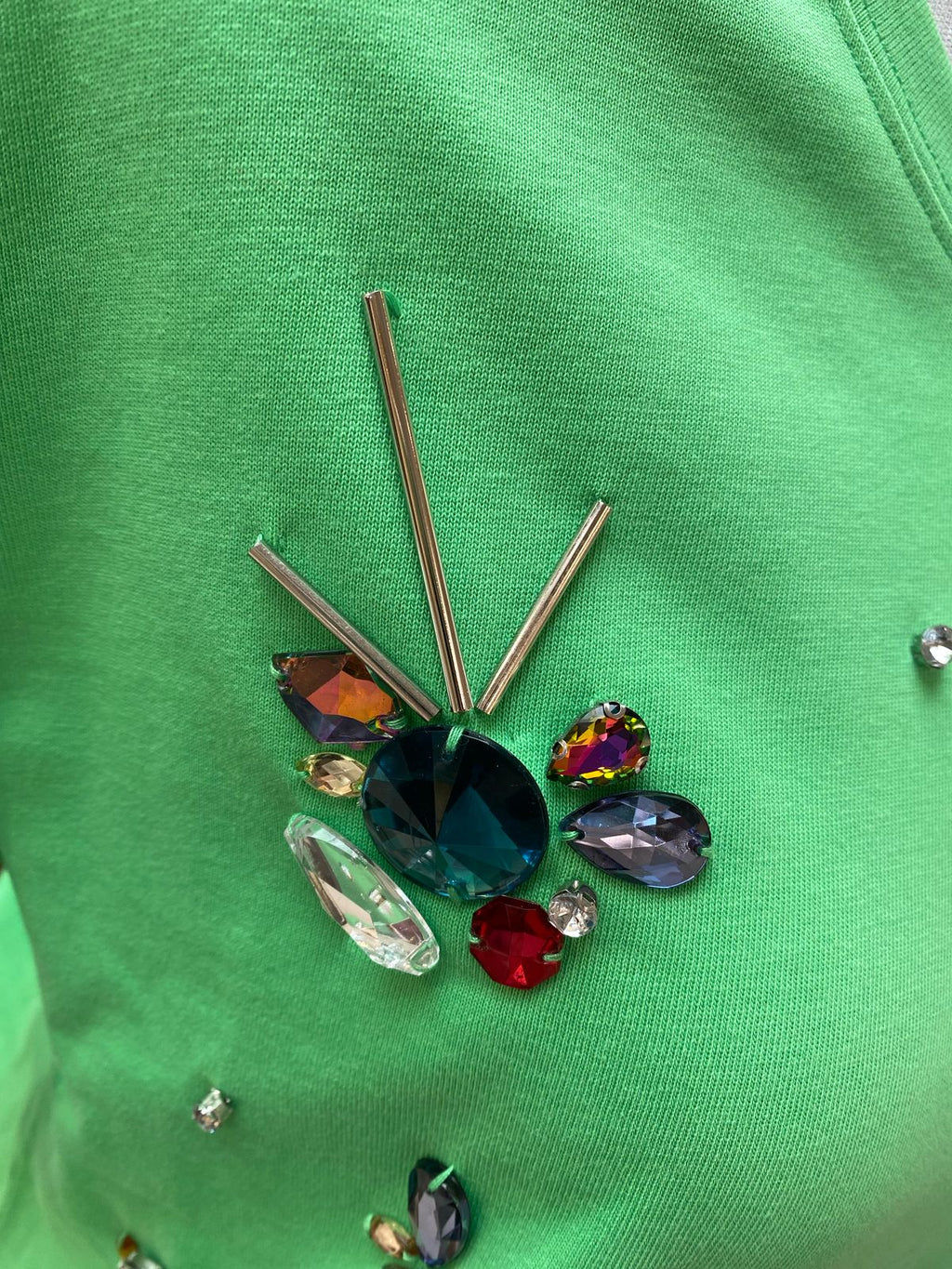 Polera verde con cristales