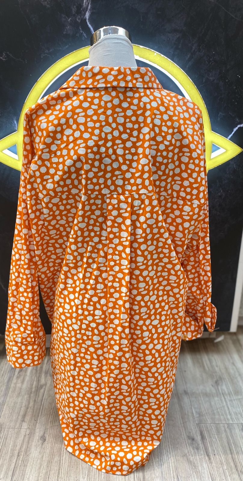 Blusa camisera naranja