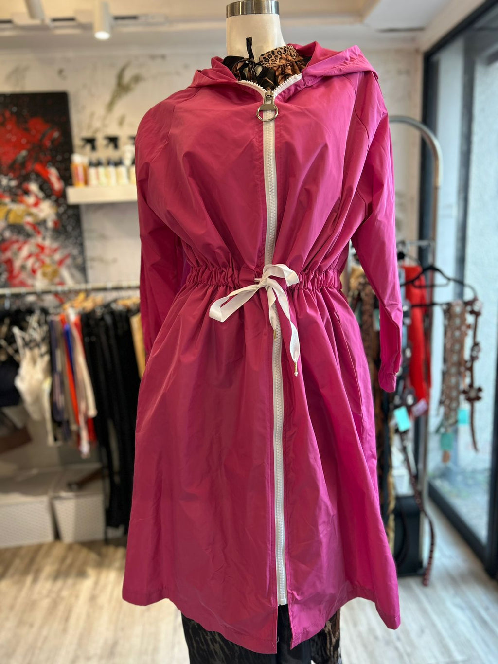 Corta viento fucsia